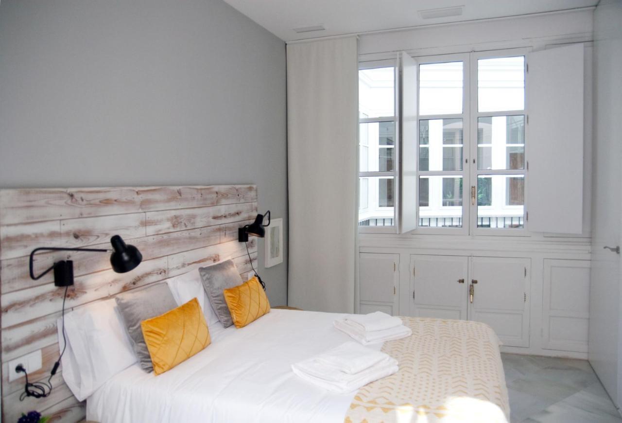 Apartamentos Gadir Centro 加的斯 外观 照片